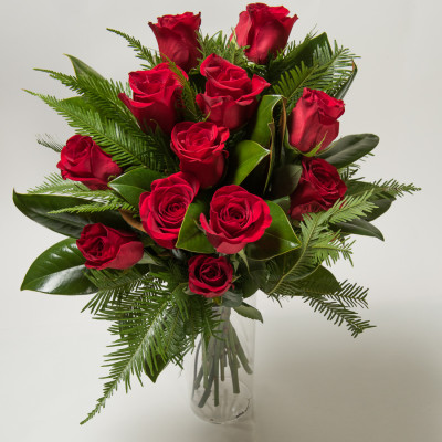 Classic Premium Quality Dozen Red Roses